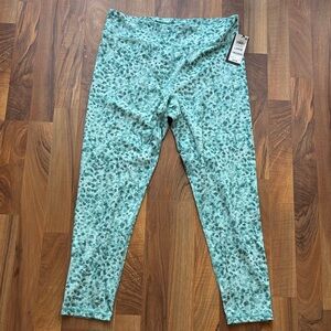 Ideology Woman’s Size L Aqua Leopard-Print Leggings